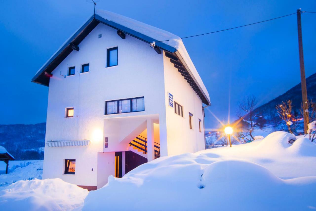 House Spehar Hotell Selište Drežničko Eksteriør bilde